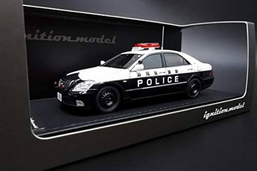 Amazon.co.jp: ignition model 1/43 Toyota Crown (GRS180